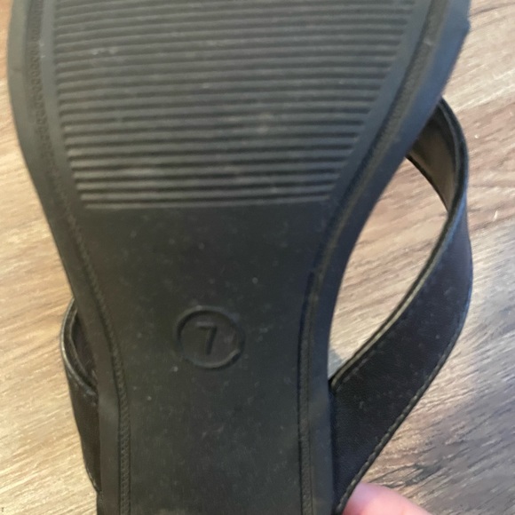 flip flop black heels from target - Picture 3 of 3